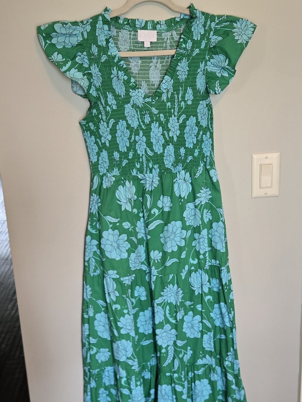 Sugarlips Multicolor V-Neck Tiered Midi Dress in Waterlily Print Size Small